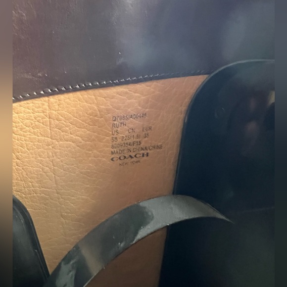 Gorgeous COACH boots - Picture 5 of 6
